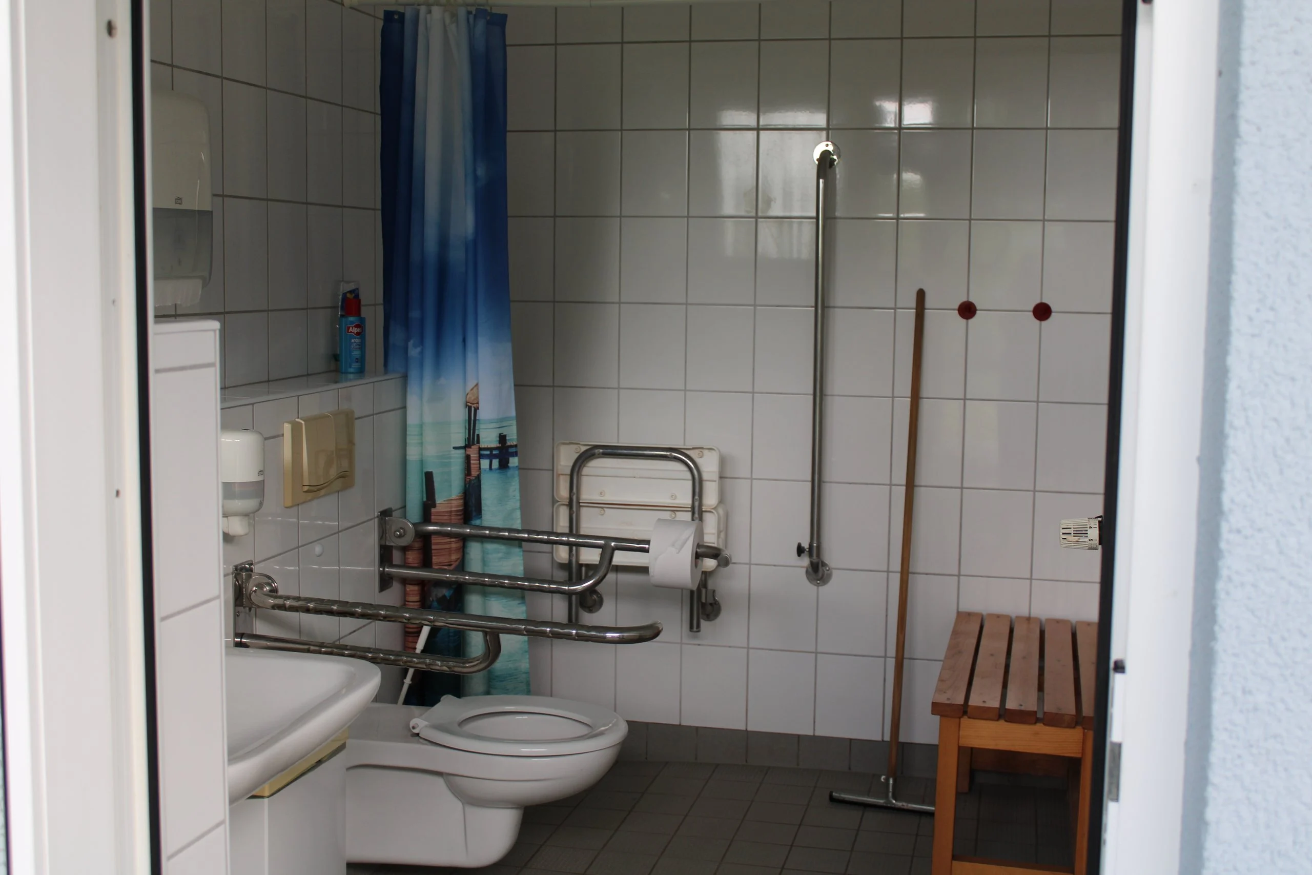 Barrierefreier Sanitärbereich Dusche