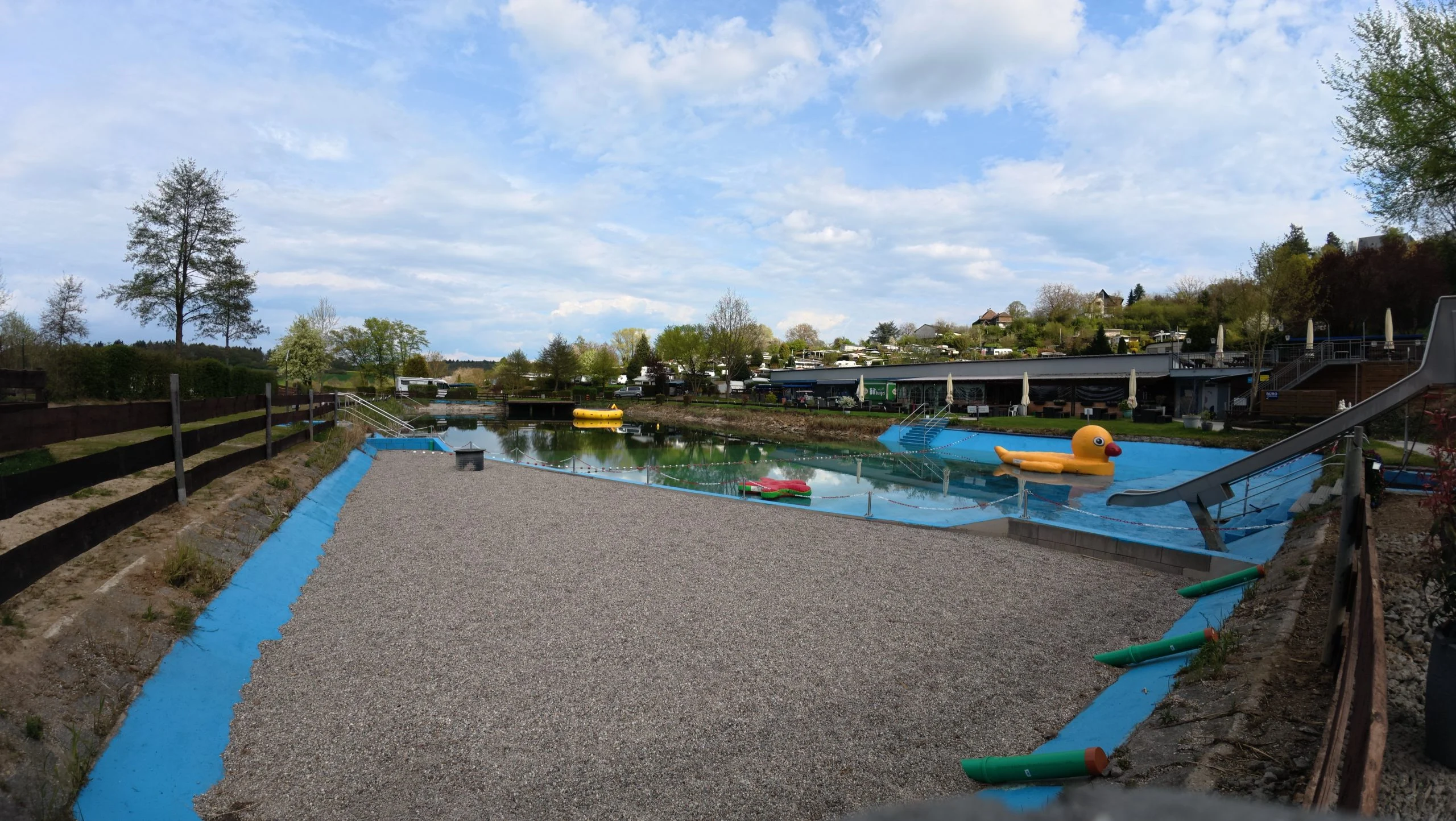 Naturschwimmbad Übersicht
