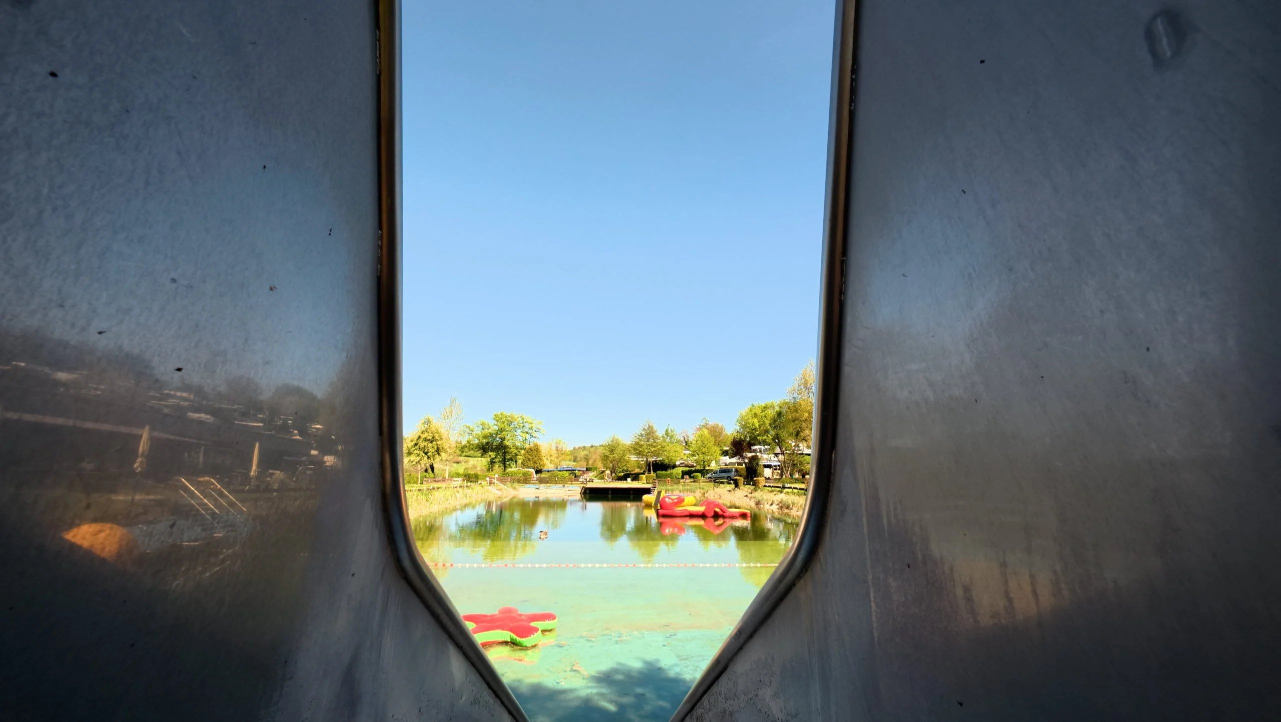 Naturschwimmbad Rutsche